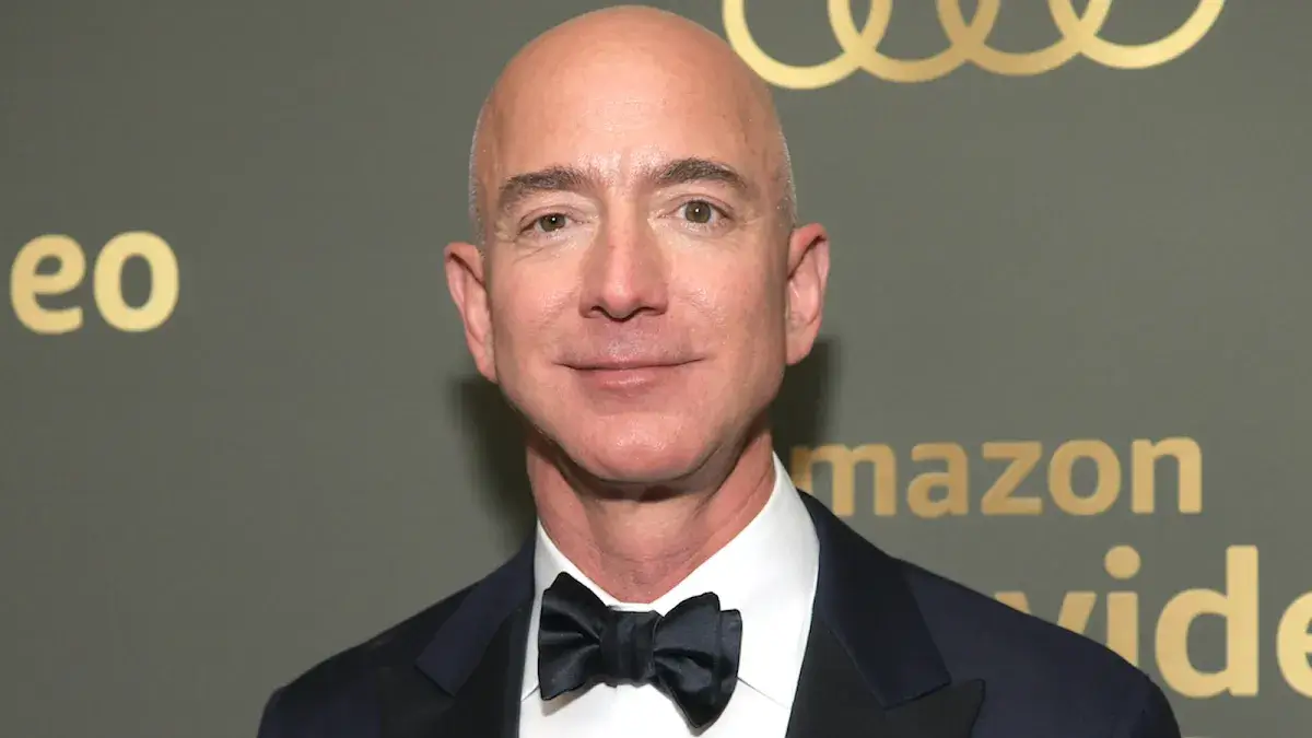 Before photo of Jeff Bezos